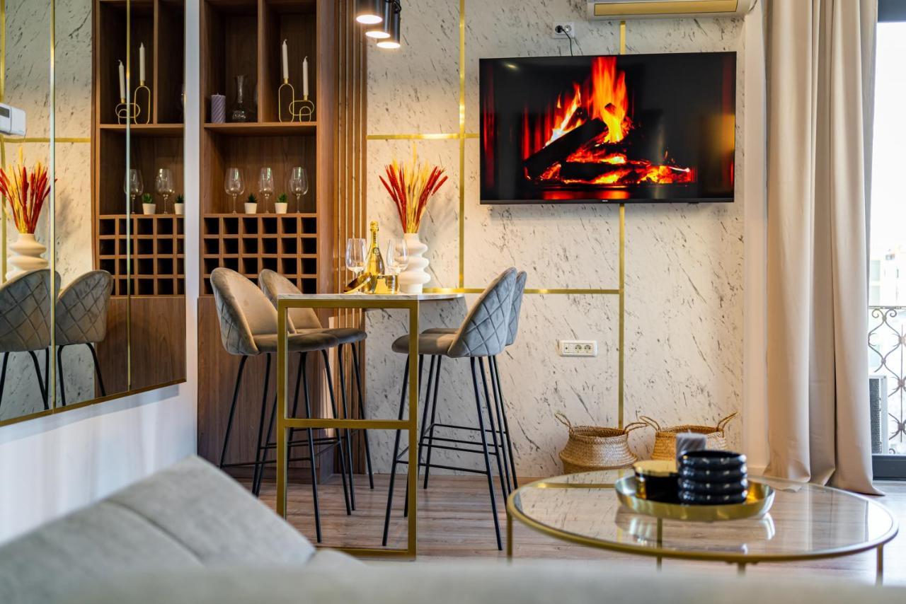 Golden View - Breathtaking Location In Bucharest Διαμέρισμα Εξωτερικό φωτογραφία