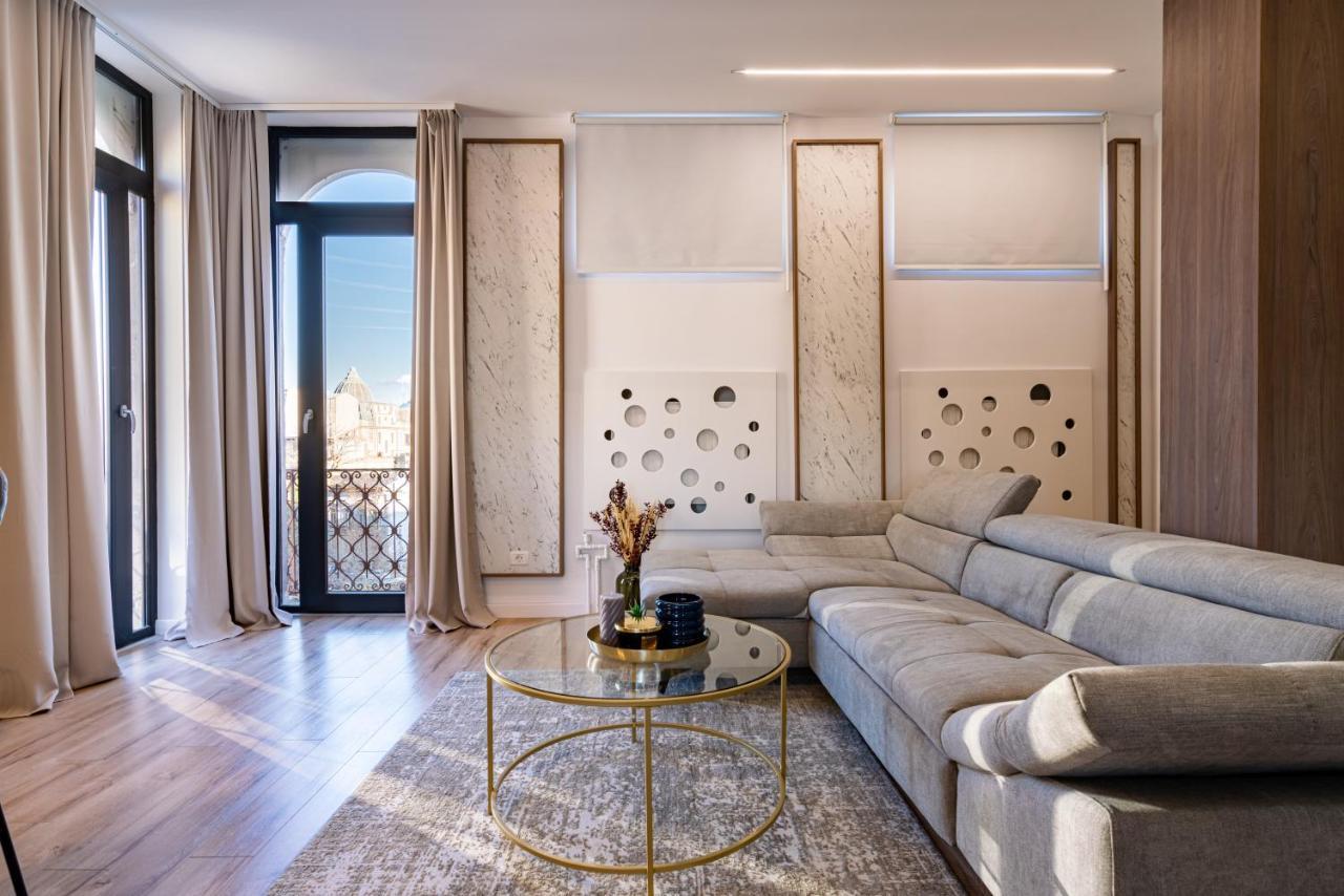Golden View - Breathtaking Location In Bucharest Διαμέρισμα Εξωτερικό φωτογραφία