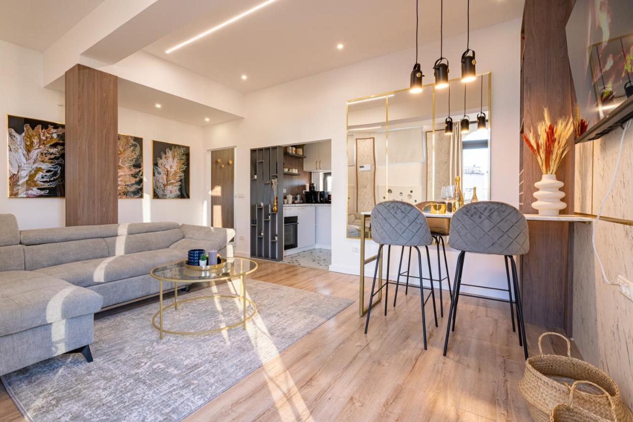 Golden View - Breathtaking Location In Bucharest Διαμέρισμα Εξωτερικό φωτογραφία